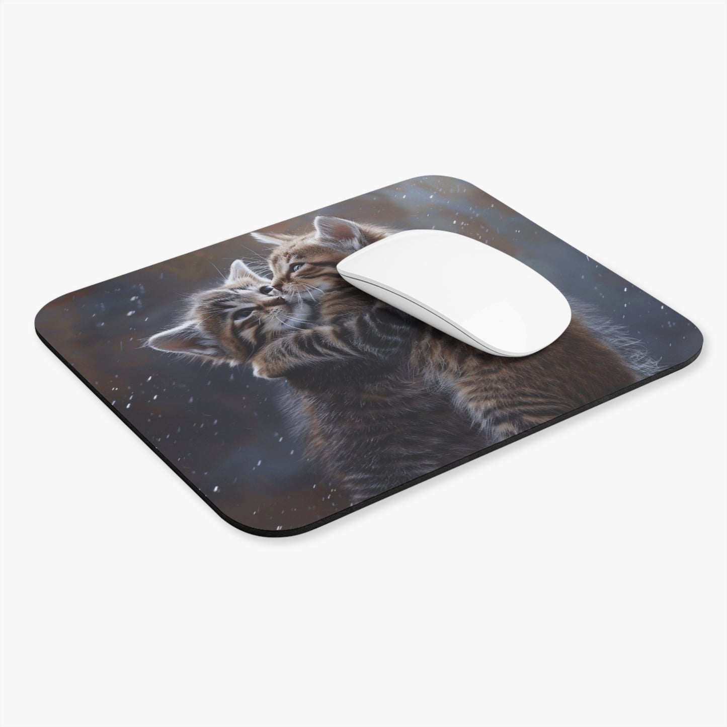 Cats - Two Kittens Hugging In Rain - Mouse Pad (Rectangle)