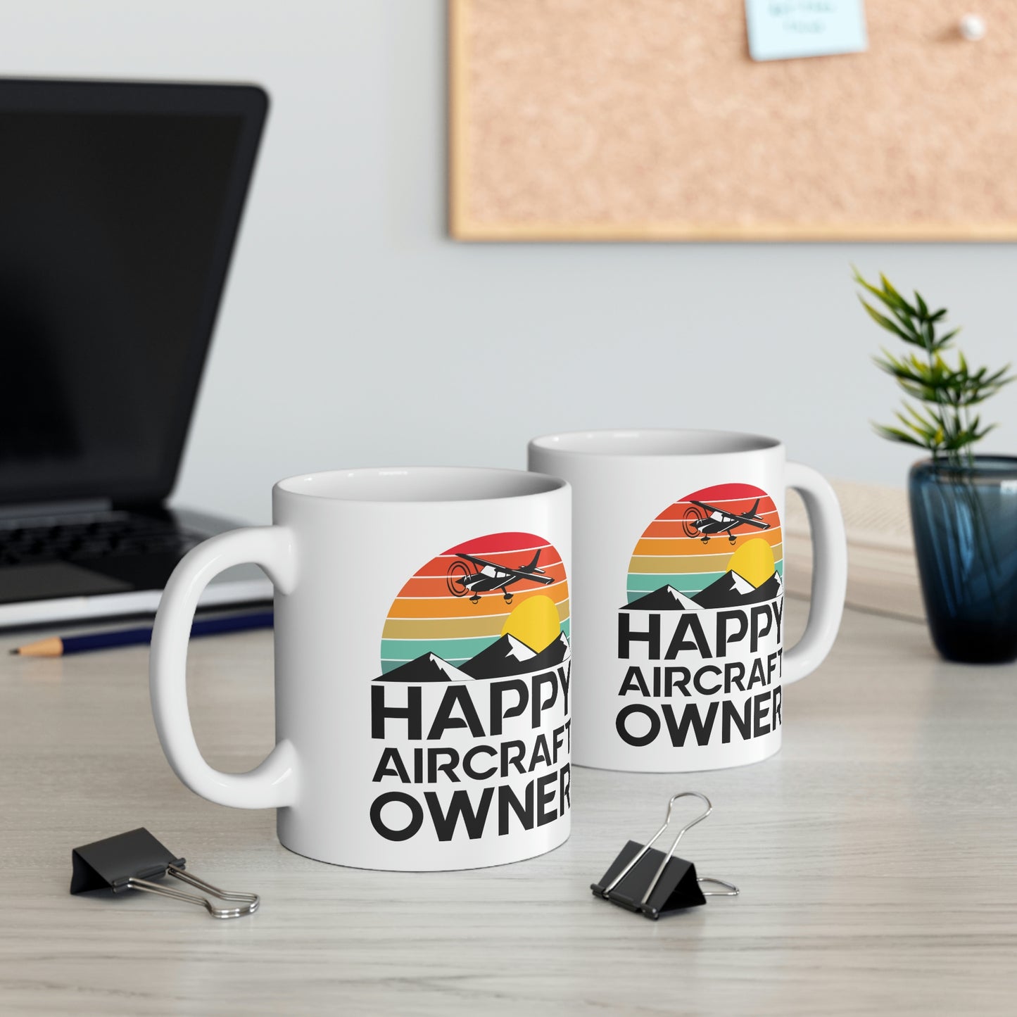 Happy Aircraft Owner - Retro - Ceramic Mug 11oz