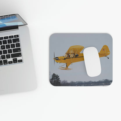 Yellow Cub On Skis - Flying - Mouse Pad (Rectangle)