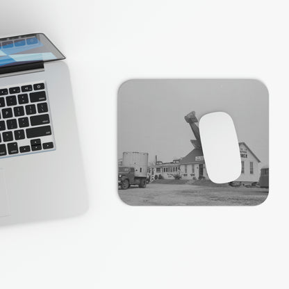 Airplane On A Diner - Mouse Pad (Rectangle)