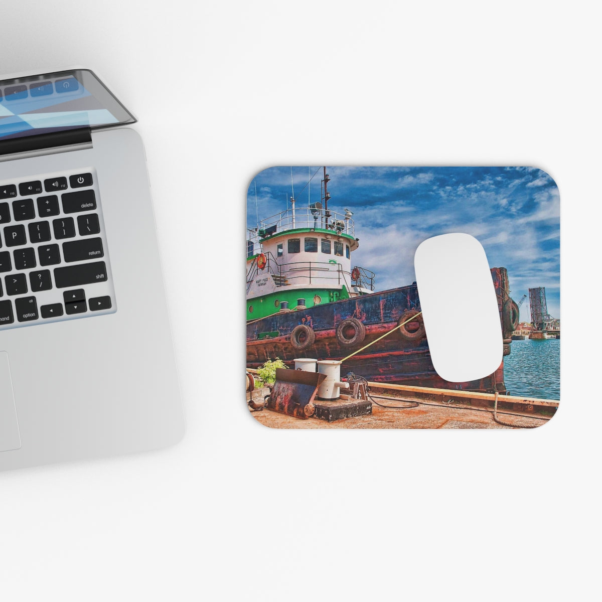 Door County Tug - Mouse Pad (Rectangle)