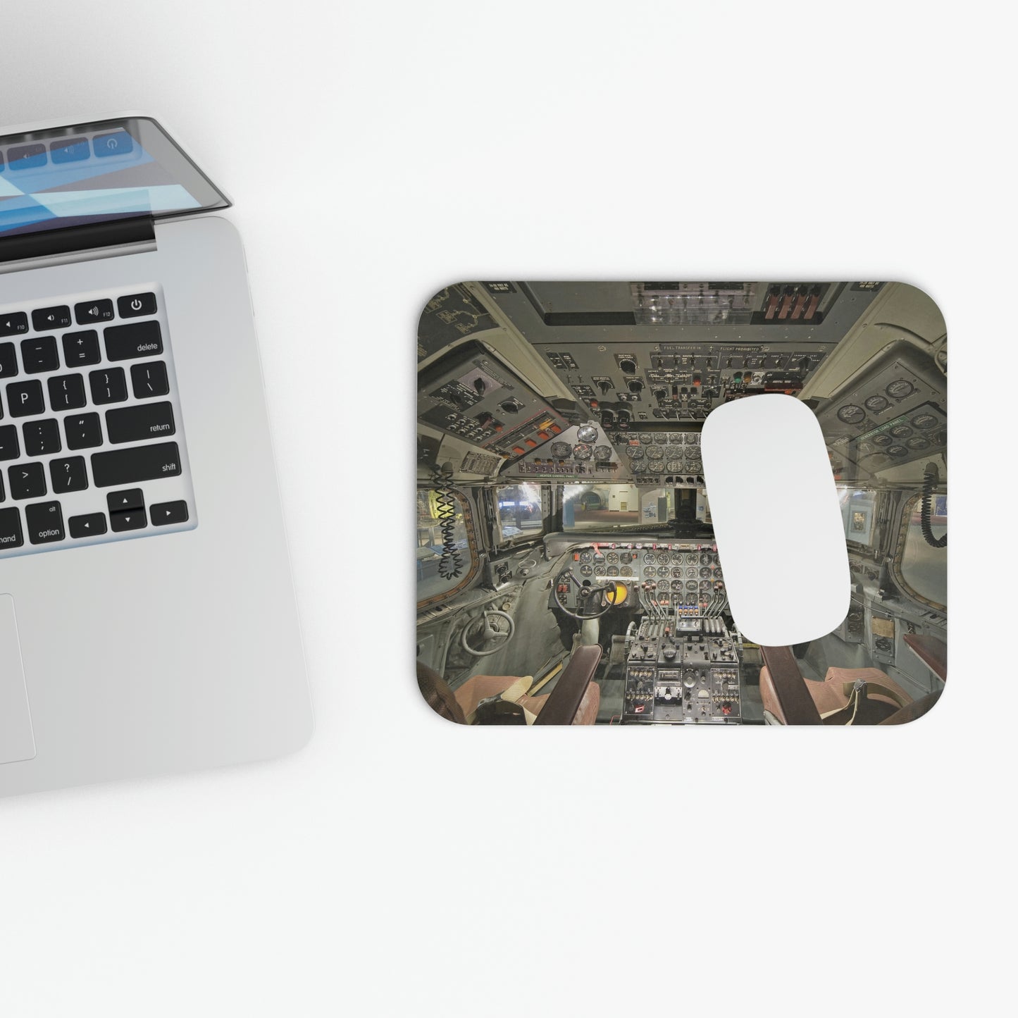 Douglas DC-7 Cockpit - Mouse Pad (Rectangle)