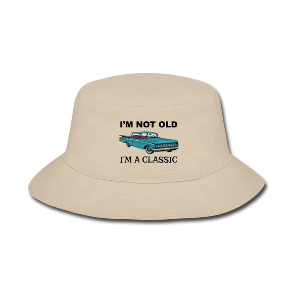 I'm Not Old - Car - Bucket Hat - cream